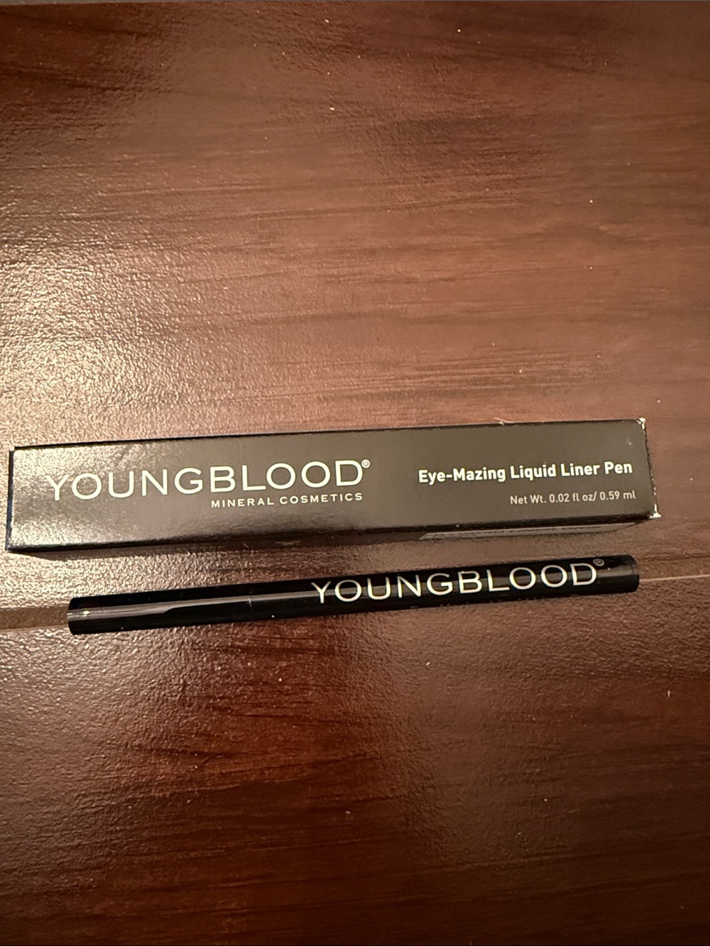 Youngblood Eye-Mazing Liquid Liner Pen in Gris